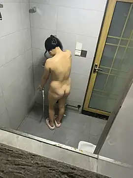 jiang369258 online show from 07-21-26, 01:13