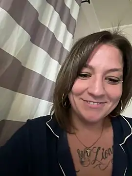 Snapshot of Busty_Beanz chatting on 07-28-26, 02:29 Busty Beanz online show from 07-28-26, 02:29
