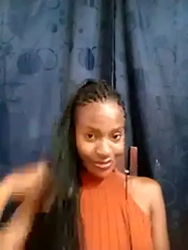 Snapshot of Blesiniha chatting on 07-25-26, 05:32 Blesiniha online show from 07-25-26, 05:32