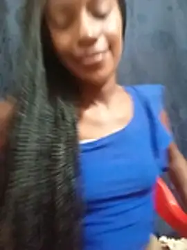 Snapshot of Blesiniha chatting on 08-01-26, 04:50 Blesiniha online show from 08-01-26, 04:50