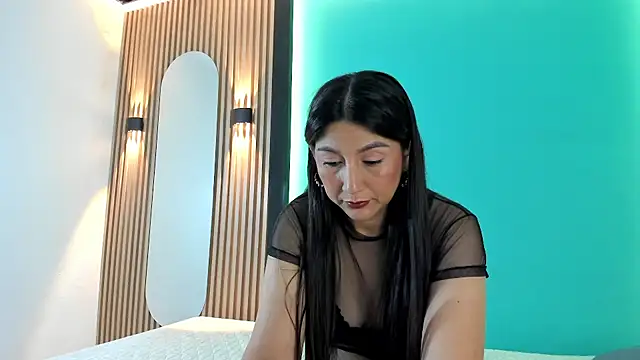 Nayara22  online show from 07-28-26, 02:24