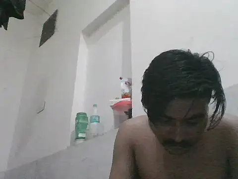 Snapshot of Habibmayra206 chatting on 07-28-26, 09:03 Habibmayra206 online show from 07-28-26, 09:03