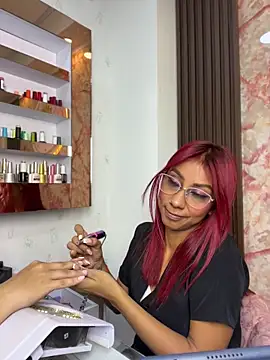 Snapshot of The_Nails_Sexx chatting on 07-27-26, 01:18 The Nails Sexx online show from 07-27-26, 01:18