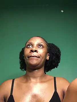 ebonychocolateboobs online show from 07-22-26, 03:53