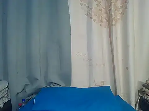 Snapshot of Sexychocolate_13 chatting on 07-27-26, 01:07 Sexychocolate 13 online show from 07-27-26, 01:07
