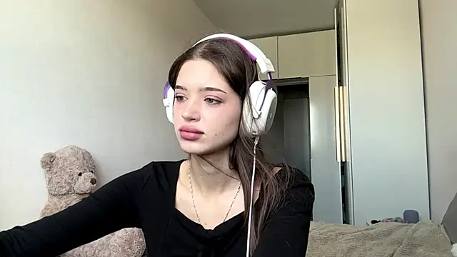 NicolleBarreto online show from 07-25-26, 04:21