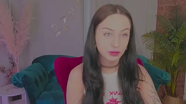 Coy Emo Princess online show from 07-24-26, 07:28