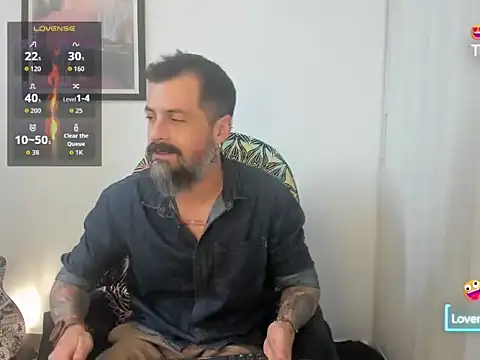 Snapshot of miguel_angeell chatting on 07-30-26, 04:50 miguel angeell online show from 07-30-26, 04:50