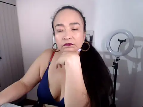 Snapshot of Dannycalienta21 chatting on 07-26-26, 06:26 Dannycalienta21 online show from 07-26-26, 06:26
