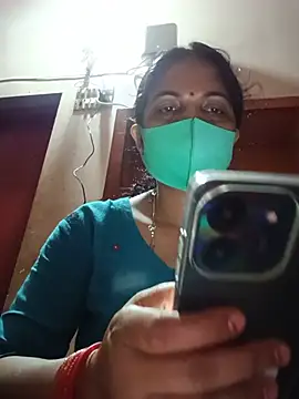 Snapshot of Priyanka_hot88 chatting on 07-25-26, 05:21 Priyanka hot88 online show from 07-25-26, 05:21