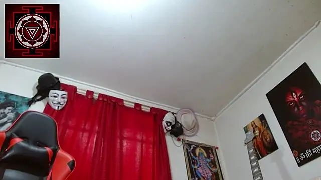 Amanda Valeska online show from 12-03-25, 05:00