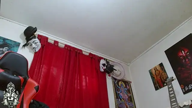 Amanda Valeska online show from 07-05-26, 04:36