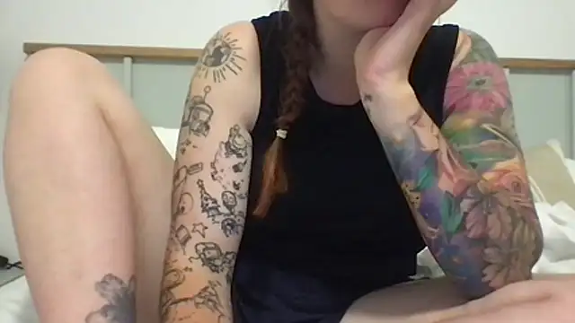 Selena  LuxX online show from 07-27-26, 09:33