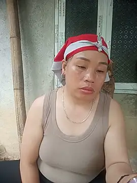 Fiona hi online show from 07-28-26, 04:52
