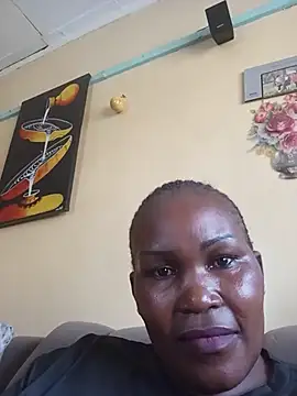 Snapshot of Brown_assly chatting on 07-28-26, 06:20 Brown assly online show from 07-28-26, 06:20