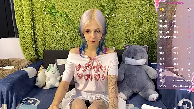 LuniBless online show from 07-28-26, 10:20