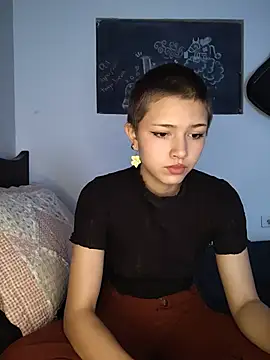 Vickyinloveee online show from 07-29-26, 03:54