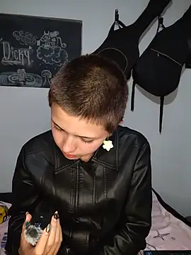 Vickyinloveee online show from 08-01-26, 02:55