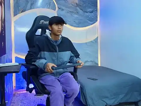 Benjamin Alam online show from 07-30-26, 11:42