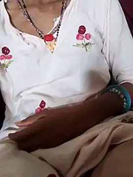 Snapshot of riya_rao12 chatting on 08-03-26, 06:34 riya rao12 online show from 08-03-26, 06:34