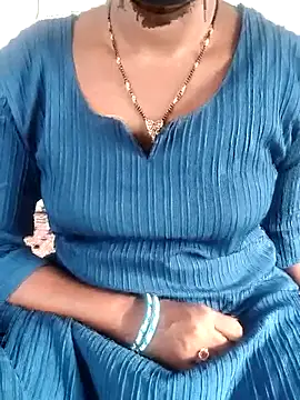 Snapshot of Mounika-Telugu chatting on 07-26-26, 11:28 Mounika-Telugu online show from 07-26-26, 11:28