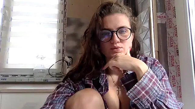Snapshot of Santaris chatting on 07-23-26, 12:47 Santaris online show from 07-23-26, 12:47