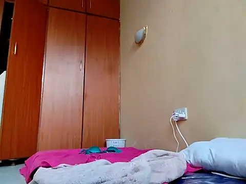 Snapshot of Baby_wendie chatting on 07-28-26, 12:59 Baby wendie online show from 07-28-26, 12:59