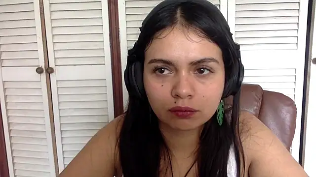ValentinaCarnohan online show from 07-28-26, 08:52