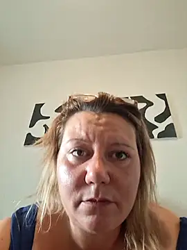 pulpeuselulu online show from 07-30-26, 07:51
