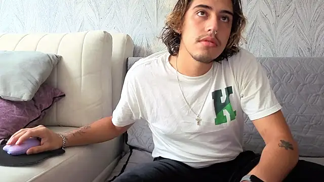 Edward 51 online show from 07-27-26, 11:28