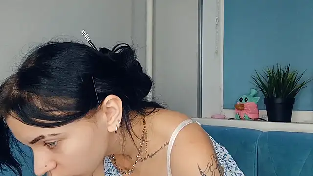Snapshot of Dark_Judy chatting on 07-28-26, 06:20 Dark Judy online show from 07-28-26, 06:20