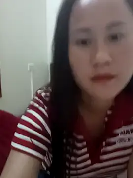 Yen-nhi online show from 07-28-26, 11:17