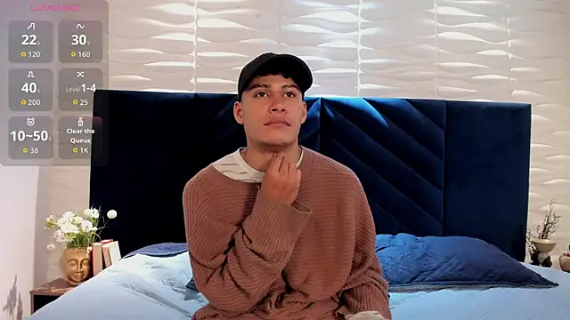 Snapshot of angelsilva_ chatting on 07-28-26, 12:48 angelsilva online show from 07-28-26, 12:48
