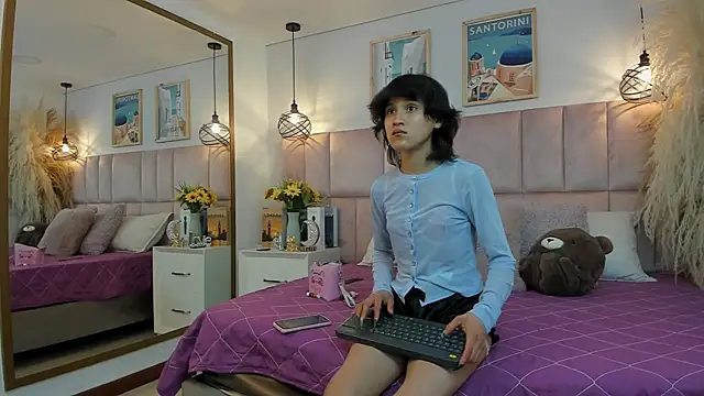 Nahomi Osaki online show from 07-27-26, 01:07