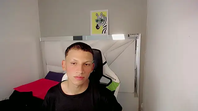 Luca twinkk online show from 07-28-26, 08:12