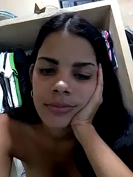 ConejitaCubana online show from 07-28-26, 08:52