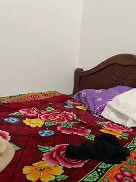 Candy-cuty online show from 07-29-26, 01:37