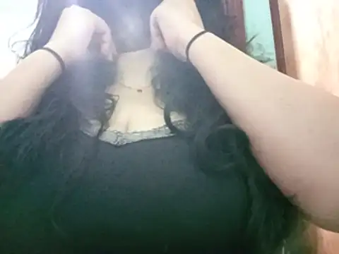 Snapshot of Tatybellaaaa chatting on 07-31-26, 12:48 Tatybellaaaa online show from 07-31-26, 12:48