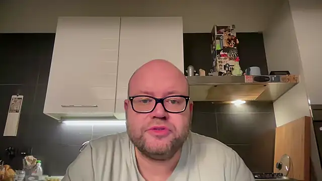 theitalianbear online show from 12-02-24, 07:27