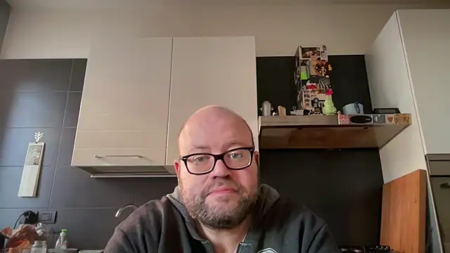 theitalianbear online show from 12-18-24, 02:28