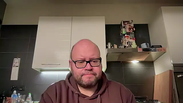 theitalianbear online show from 01-31-25, 06:57