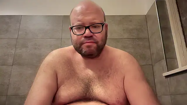 theitalianbear online show from 09-21-25, 03:19