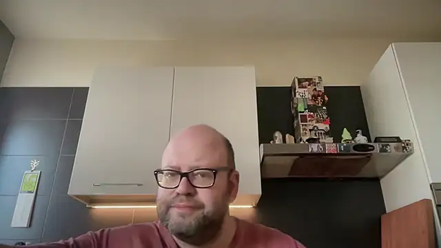 theitalianbear online show from 05-17-26, 05:05