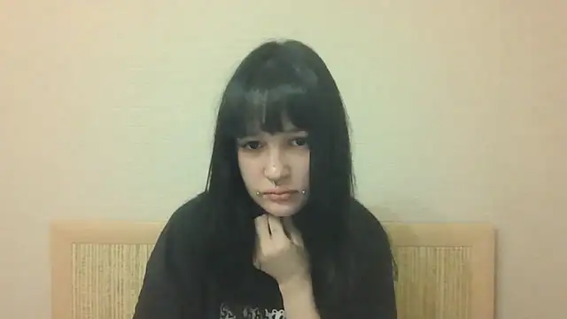Snapshot of AliceMilati chatting on 08-01-26, 10:14 AliceMilati online show from 08-01-26, 10:14