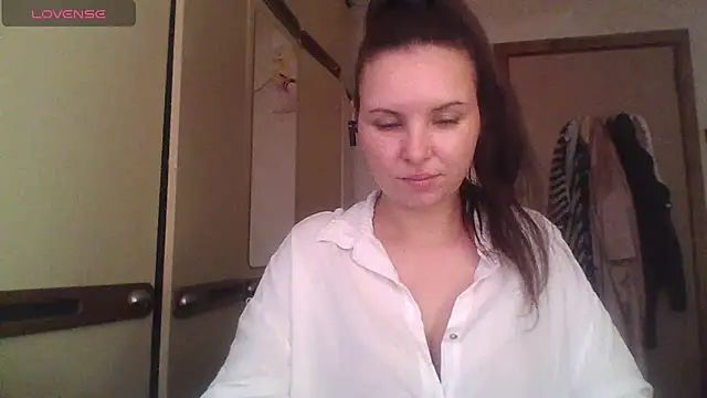 Snapshot of Alisa_Milt chatting on 07-25-26, 03:53 Alisa Milt online show from 07-25-26, 03:53