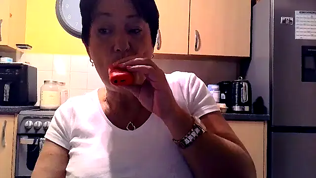 NaughtyNessa53xx online show from 07-29-26, 10:30