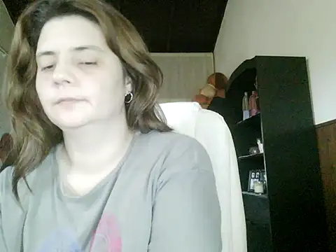 Snapshot of Mikii_ chatting on 07-29-26, 12:47 Mikii online show from 07-29-26, 12:47