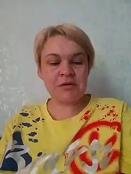 Snapshot of LittleFlower777 chatting on 07-27-26, 12:34 LittleFlower777 online show from 07-27-26, 12:34