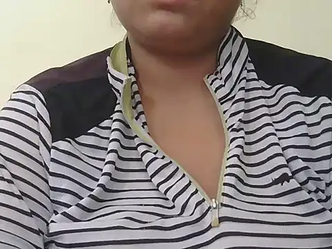Snapshot of Zoya-Shrma chatting on 07-31-26, 07:52 Zoya-Shrma online show from 07-31-26, 07:52