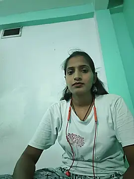 Snapshot of Sexy_Mahiraa chatting on 07-28-26, 03:54 Sexy Mahiraa online show from 07-28-26, 03:54